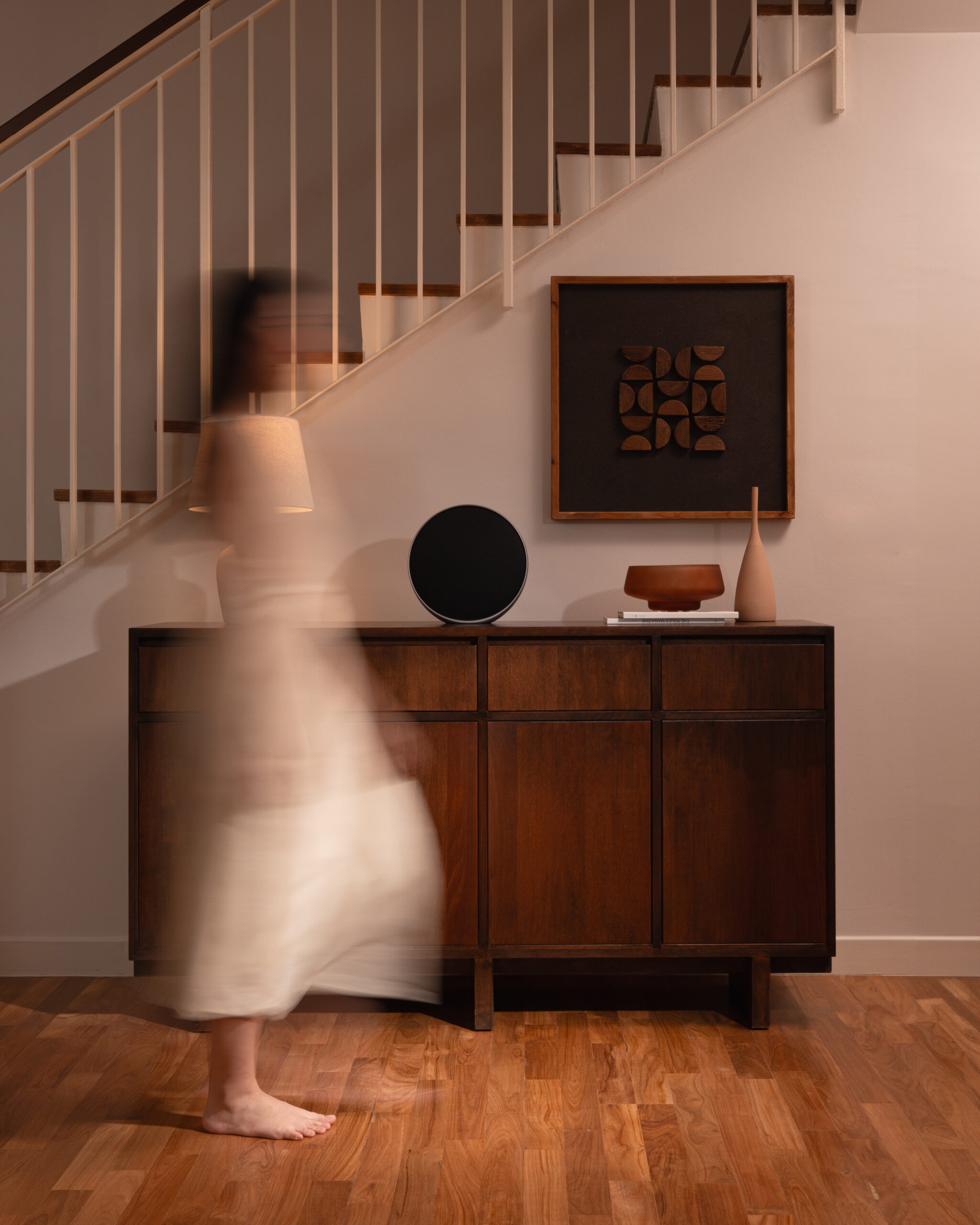 Clermont cabinet blur effect